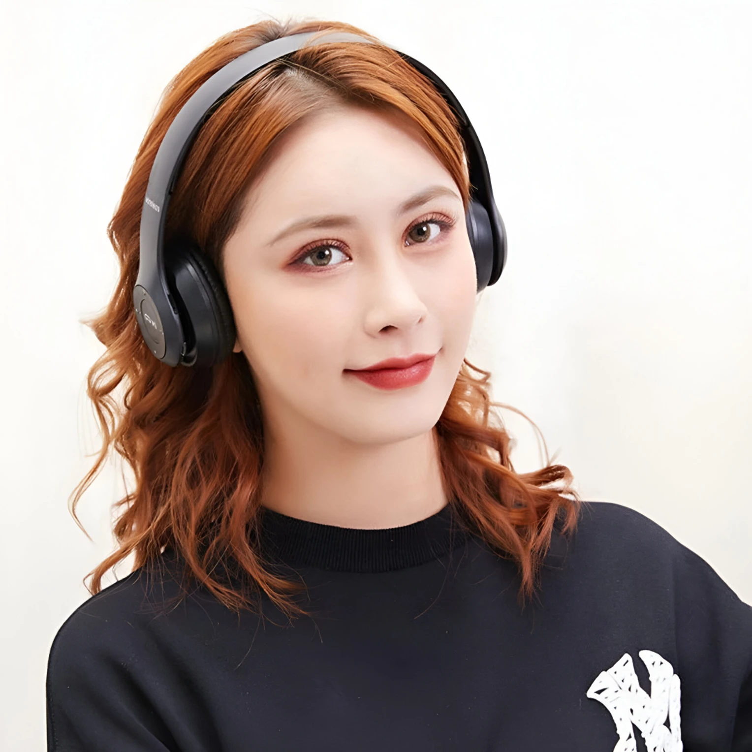F FERONS Wireless Headphone