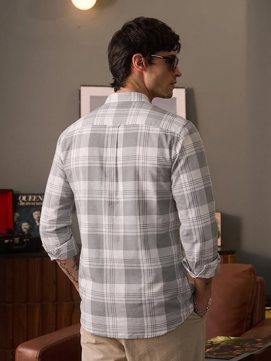 SHIRTZONE Men Slim Fit Checkered Spread Collar Casual Shirt